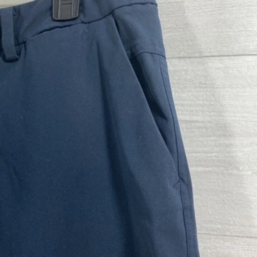 Lululemon The Works Warpstreme Shorts  Size 36 Color Navy Blue